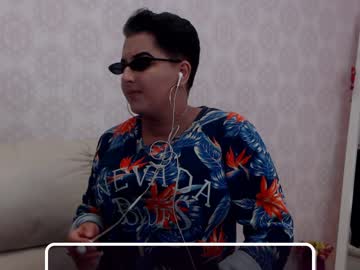 سكس امهات نار تهيج على ابنها وينزل فيها نيك جديد