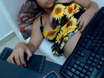 سكس ساخن شاب ينيك بنت فى كسها نيك ساخن فيديو نيك حصرى