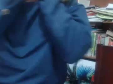 نيك المؤخرة الكبيره من زبر فحل ضخم نيك طحن ساخن