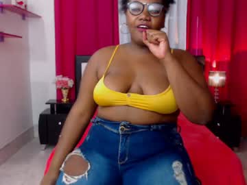 سكس اخ واخته يعمل لها مساج وتطلب منه الممارسه الجنسيه