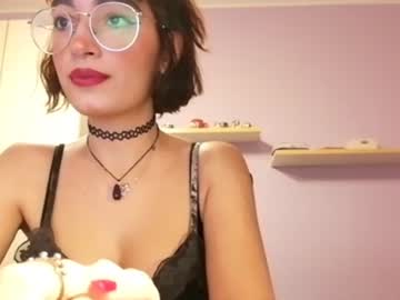 افلام سكس اغتصاب حرامى يهيج على فتاه صاحبة منزل ونزل فيها نيك ساخن