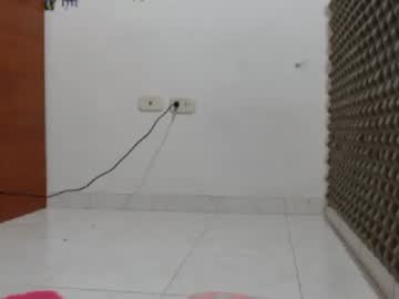 نيك على السرير  احلى بزاز فى المص واحلى كس فى النيك جنس صعب